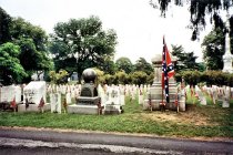 Confederate Memorial Day - monuments & flags
